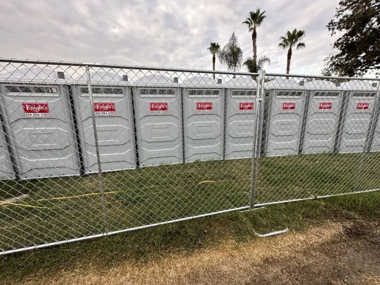 The Indispensable Role of On-Site Portable Toilets for Construction Crews